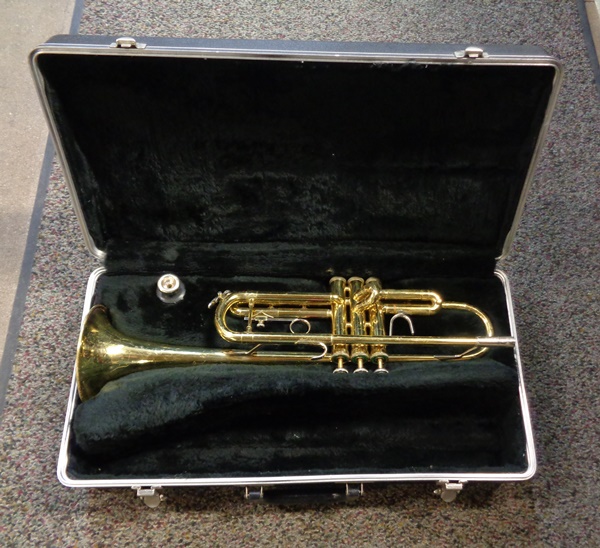 bach trumpet serial numbers tr300